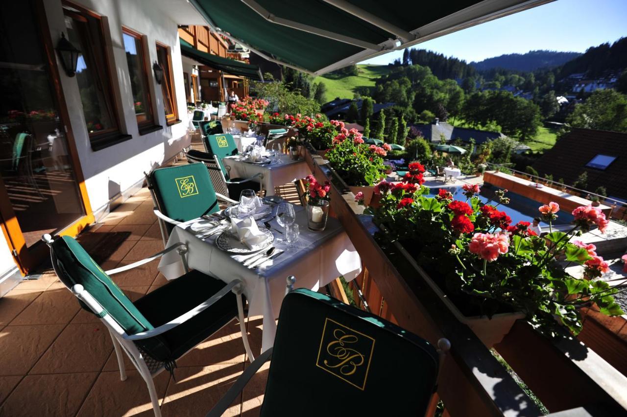 Erfurths Bergfried Ferien & Wellnesshotel Hinterzarten Exterior photo